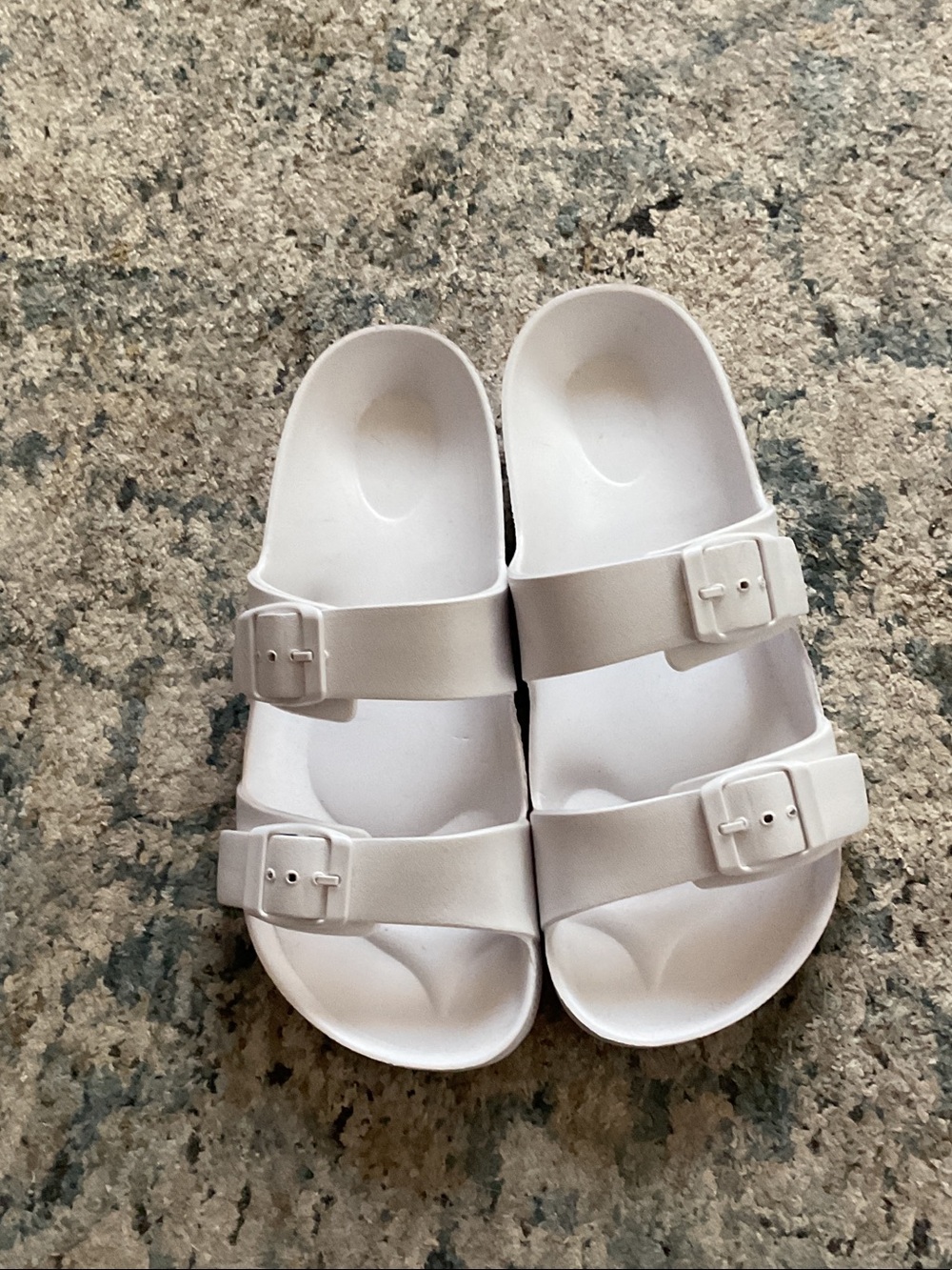 Shade & Shore White Double-Buckle Slide Sandals